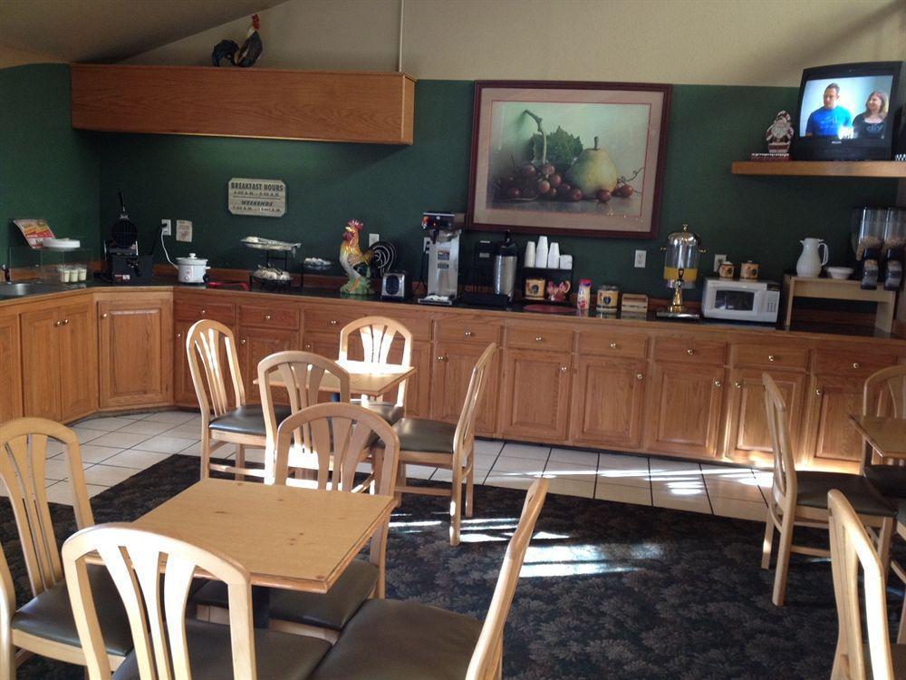 Regency Inn And Suites Stilwell Εξωτερικό φωτογραφία