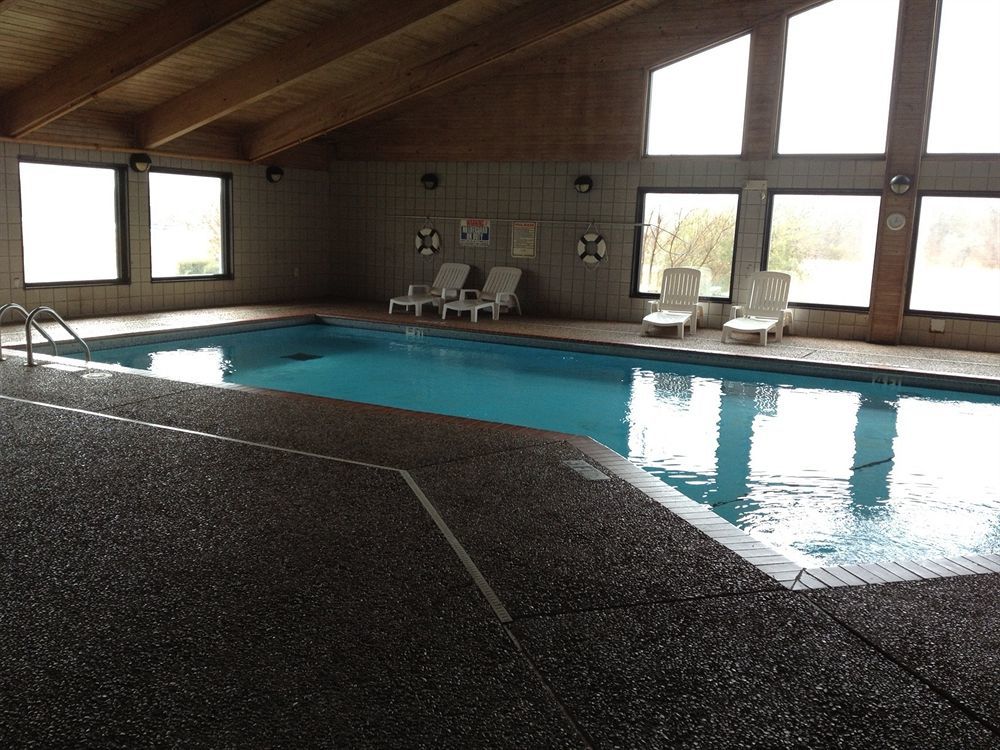 Regency Inn And Suites Stilwell Εξωτερικό φωτογραφία
